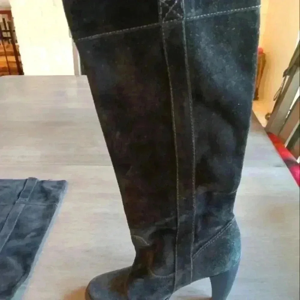 Kors by Michael Kors Suede Boots - Picture 3 of 7